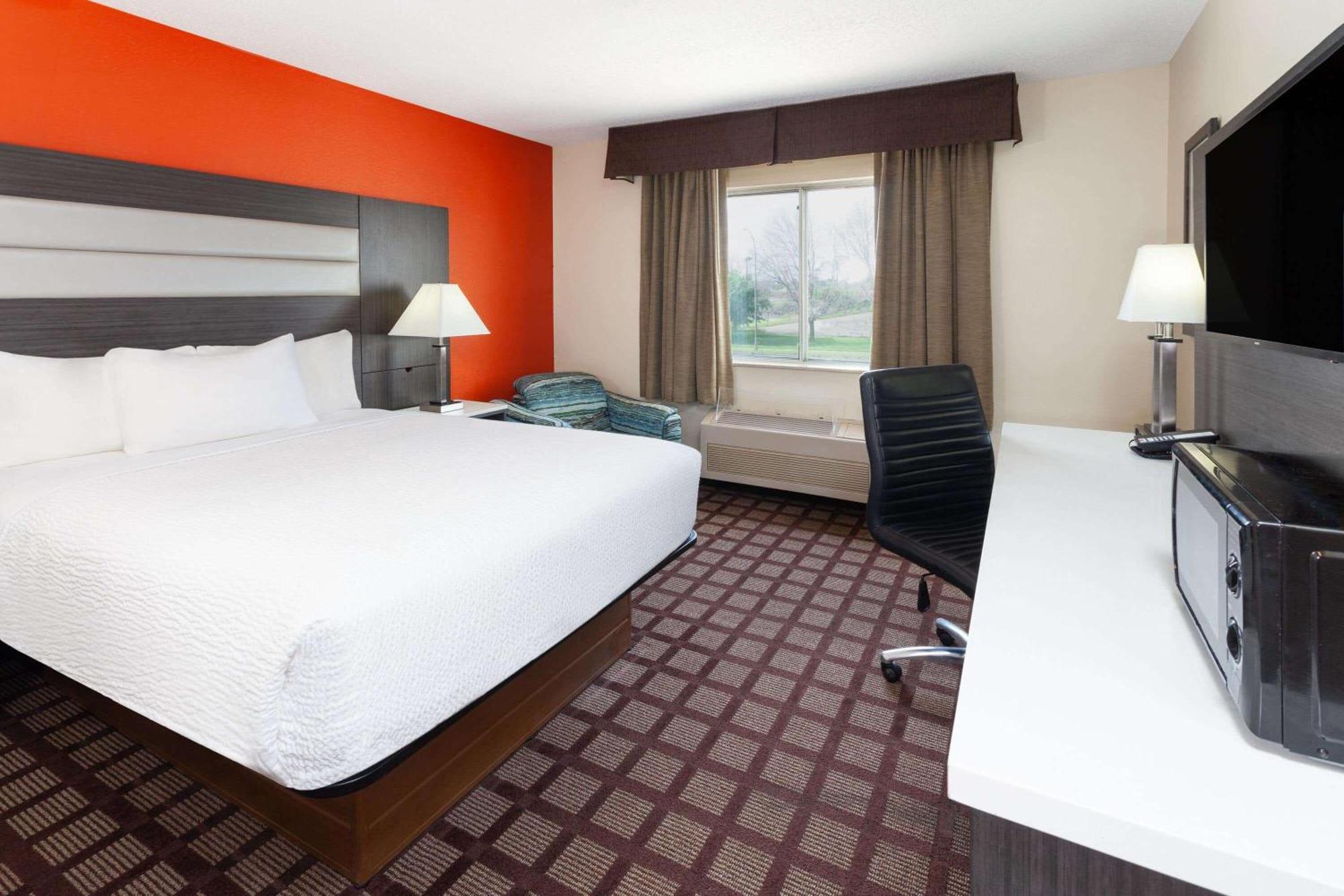 Americinn By Wyndham Hudson Exterior foto
